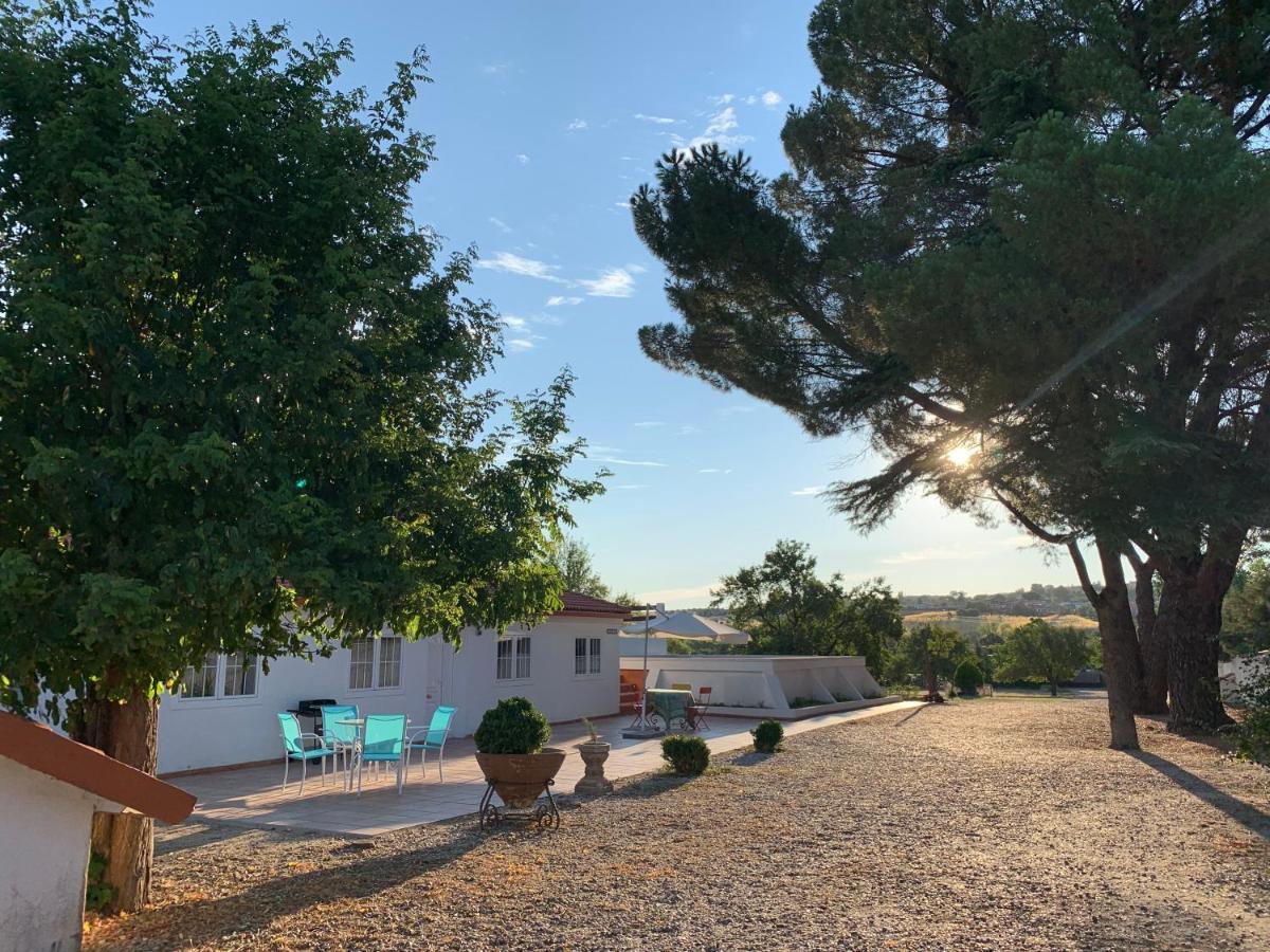 Casa En Finca, Con Piscina Zarzuela *